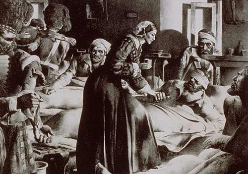  Florence Nightingale nỗ lực trong công tác chăm sóc người bệnh